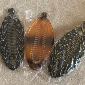 3 Banana Hair Clips